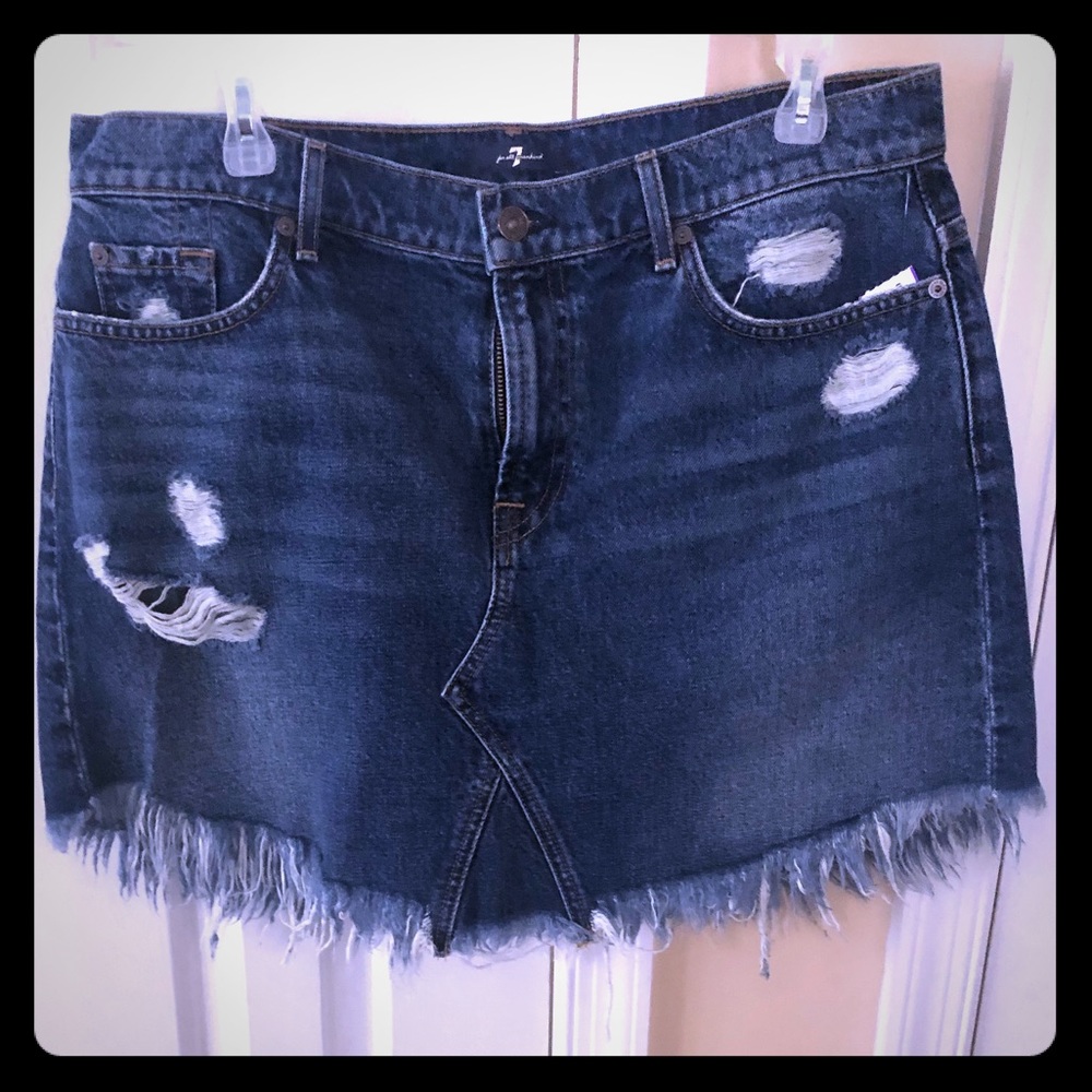 PTICE DROP LNWOT Seven For All Mankind Jean miniskirt